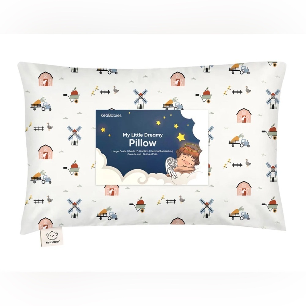 NWT, Keababies, Toddler Pillow with Pillowcase (Barn), Size 13x18